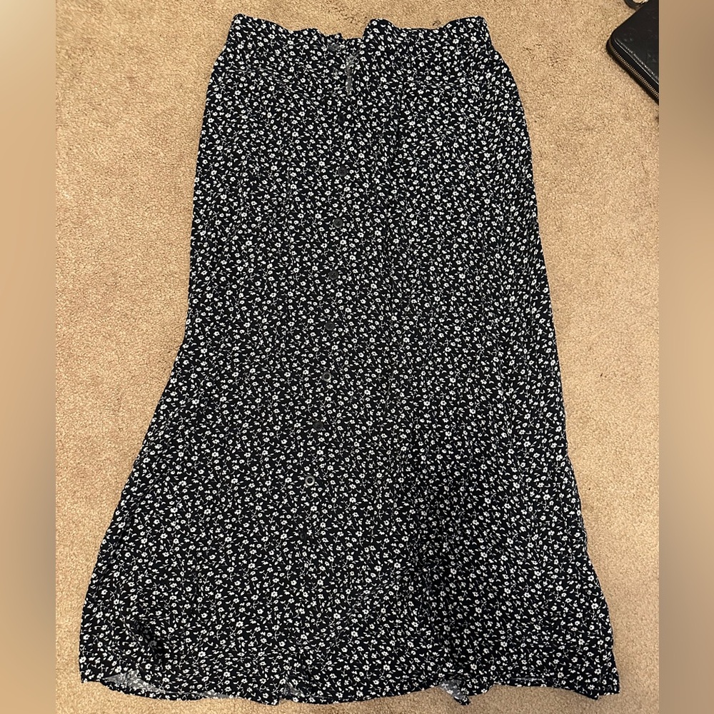 brandy melville maxi skirt